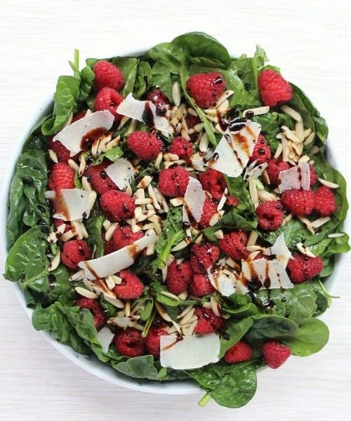 spinach raspberry salad