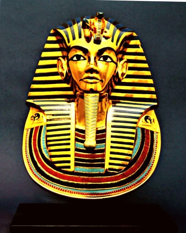 Cairo Egypt Pyramids Tutankhamen mortuary mask