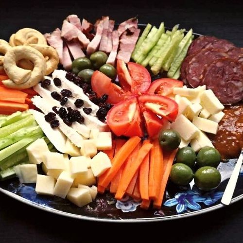 How to Make a Creative Charcuterie Platter for Any Occasion ⋆